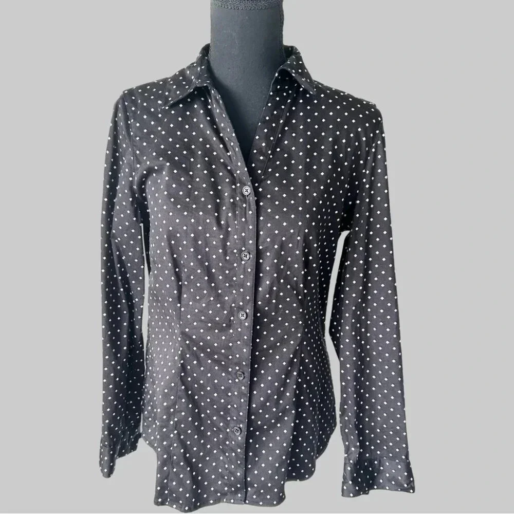 Chico’s Black Polka Dots Stretch Button Down Shirt - Picture 1 of 13